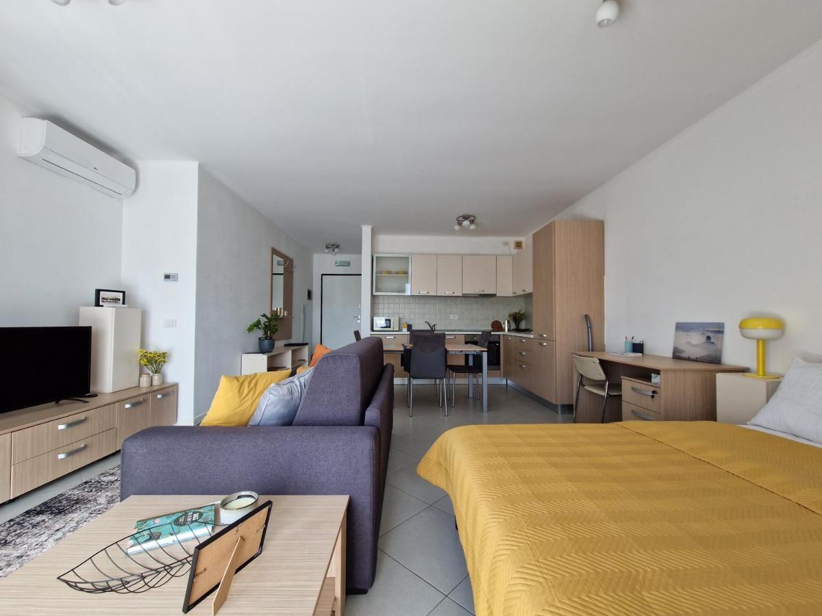 Apartmán Central Skystudio Temešvár Exteriér fotografie